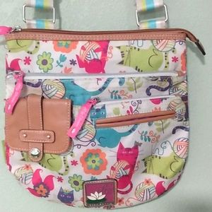 *closet closing 8/15 clearance price* Lily Bloom kitty crossbody